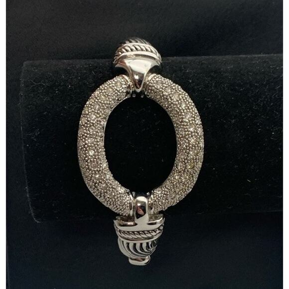 Silvertone Crystal Blingy Statement Bracelet Beautiful And Unique Cuff / Clamper - Picture 1 of 8